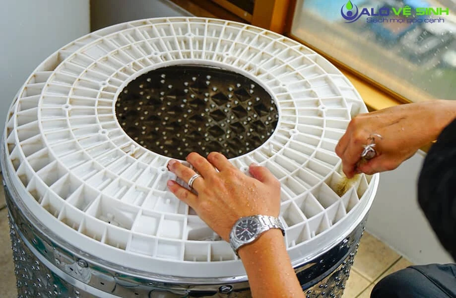 Dịch vụ vệ sinh máy giặt