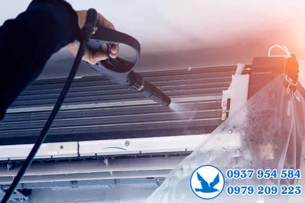 Quy trình vệ sinh máy lạnh chuyên nghiệp tại Lái Thiêu